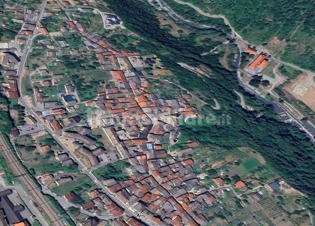 Palazzo - stabile all'asta via Vittorio Emanuele II, Chiomonte - foto 5