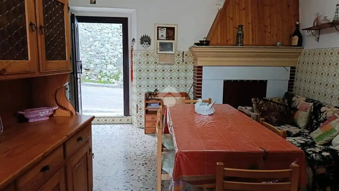 Terratetto plurifamiliare via pietro sterbini, Centro, Vico nel Lazio - foto 5