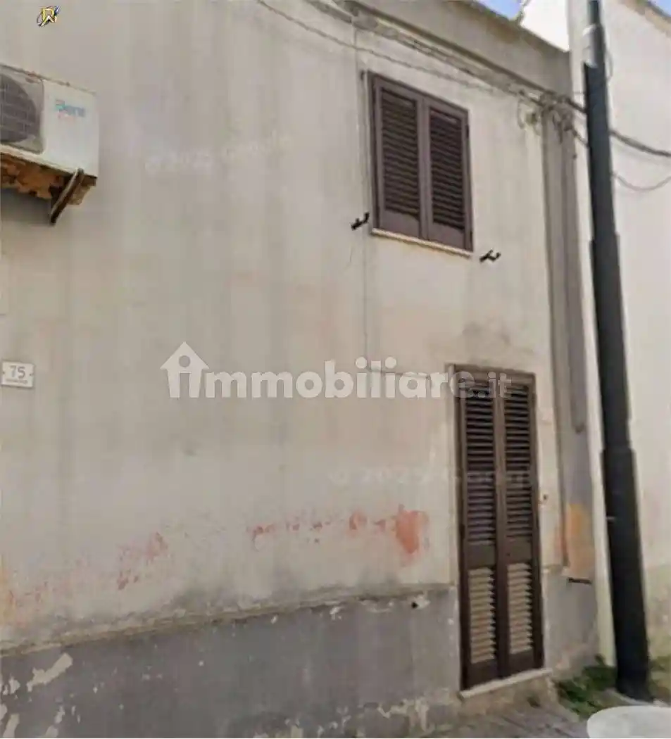 Appartamento all'asta via Racale , 75-77, Melissano - foto 2