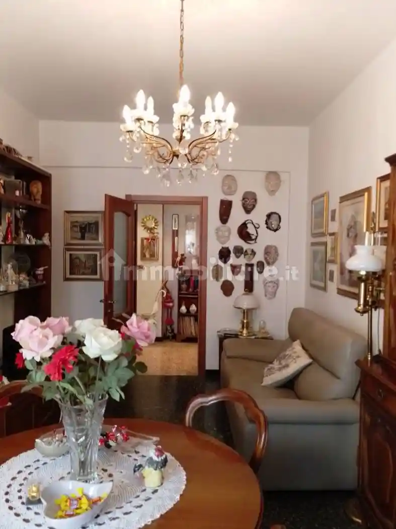 Appartamento in vendita a Genova