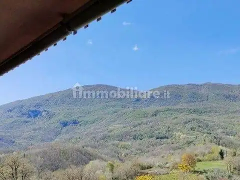 Appartamento in vendita a Marano Equo