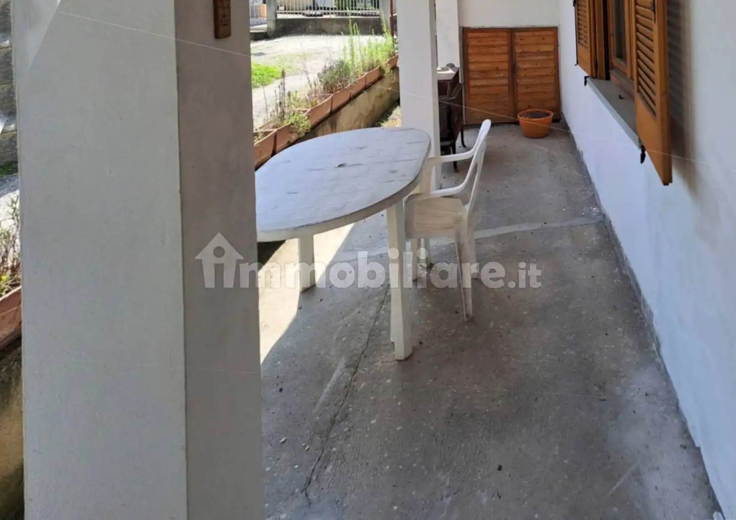 Trilocale buono stato, piano terra, Centro, Castelletto Sopra Ticino - foto 2