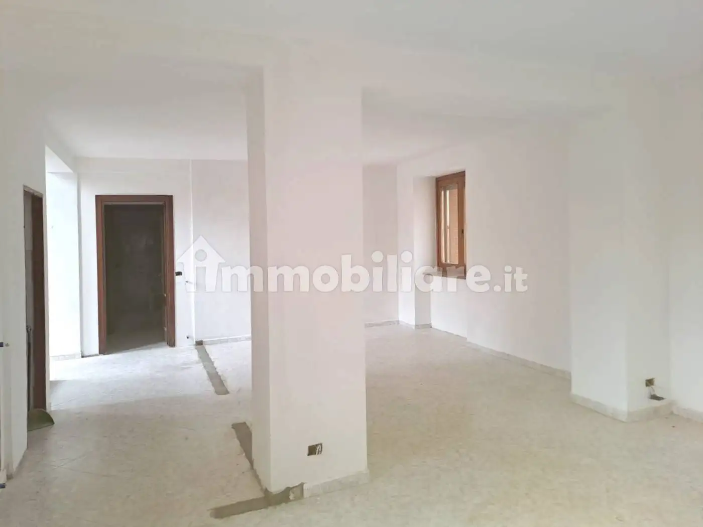 Trilocale buono stato, piano terra, Centro, Castelletto Sopra Ticino - foto 5