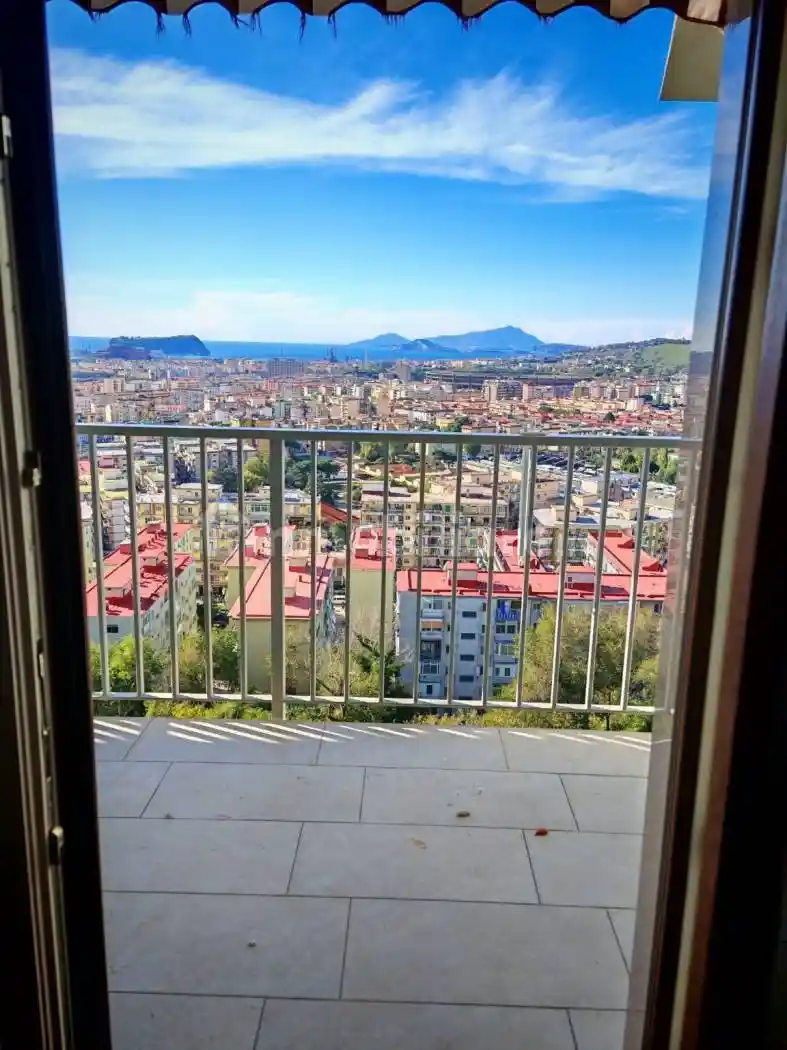 Appartamento via Michelangelo da Caravaggio 117, Fuorigrotta, Napoli - foto 2