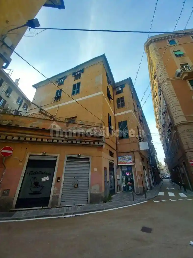 Appartamento in vendita a Genova