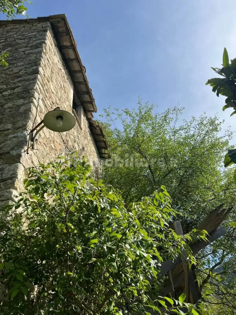 Rustico - Casale in vendita a Terni