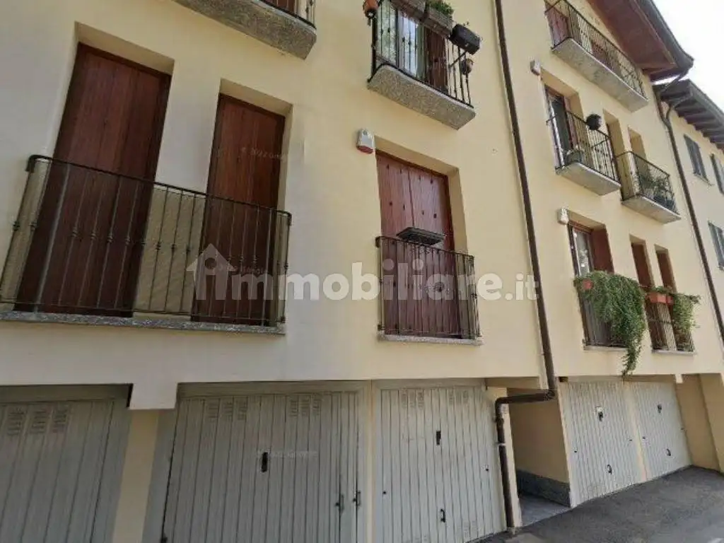 Appartamento in asta a Verano Brianza