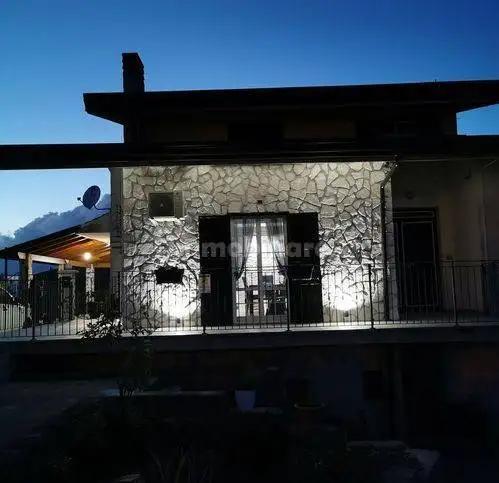 Villa in vendita a Fontana Liri