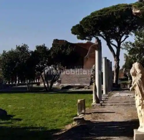 Villa unifamiliare, buono stato, 120 m², Ostia Antica, Roma - foto 2
