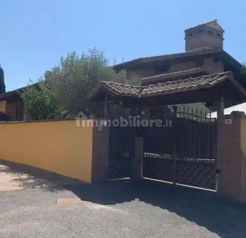 Villa unifamiliare, buono stato, 120 m², Ostia Antica, Roma - foto 3
