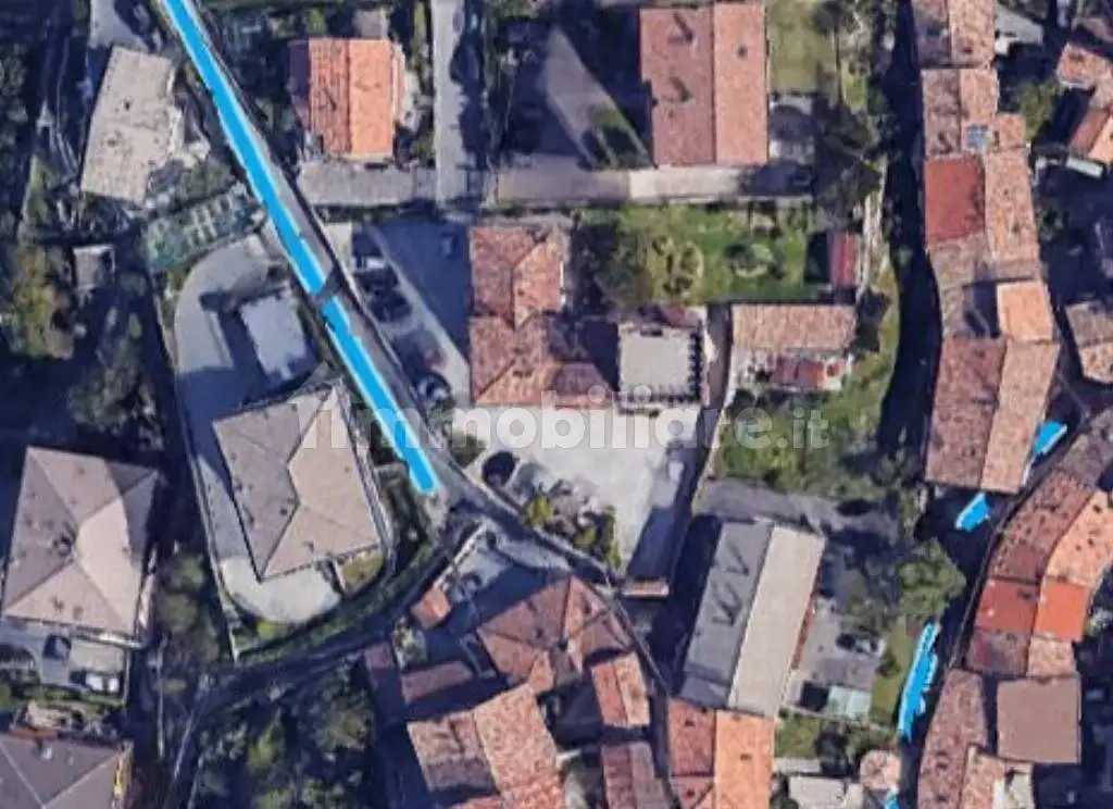 Appartamento in asta a Canzo