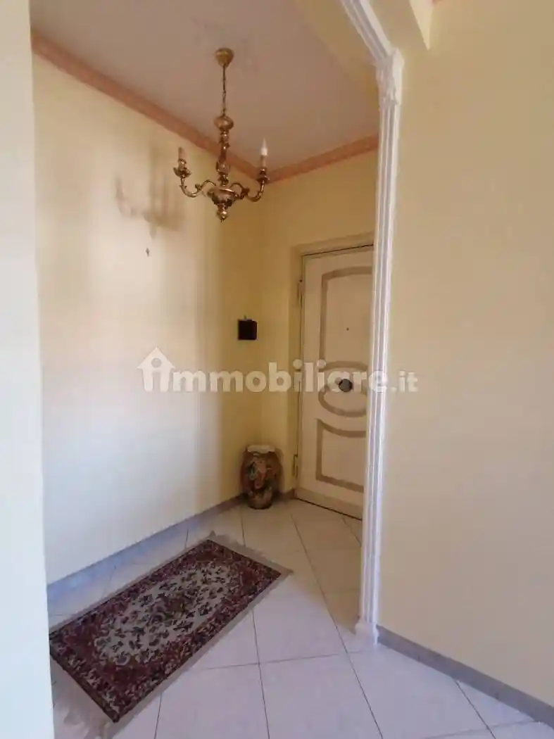 Trilocale via Vincenzo Bellini 37, Centro, Aci Sant'Antonio - foto 2