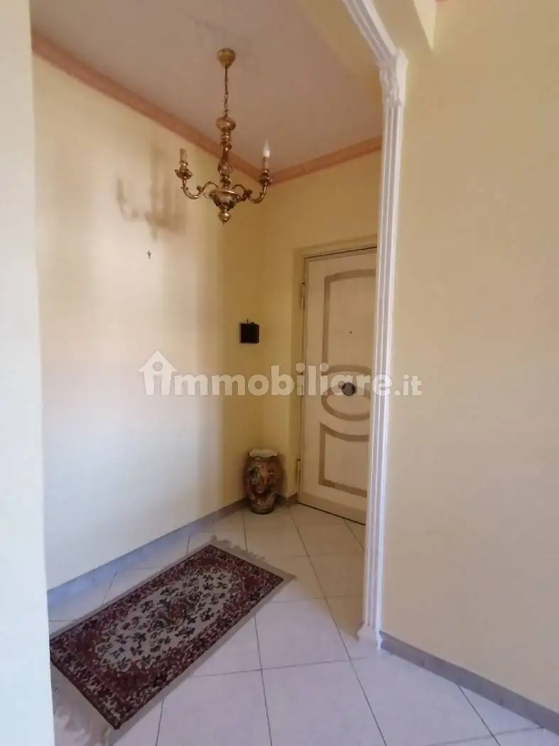 Appartamento in vendita a Aci Sant'Antonio