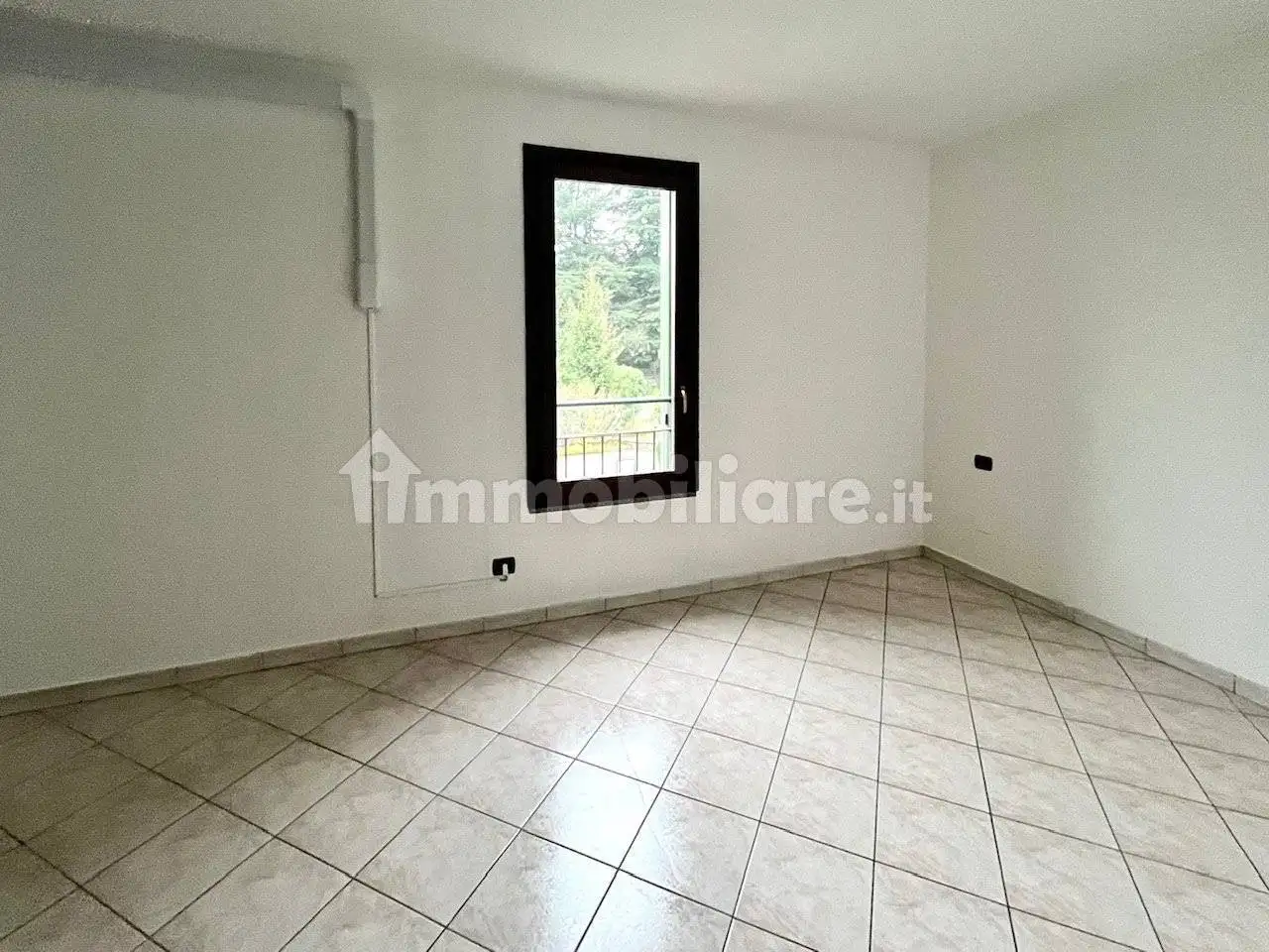 Bilocale via Giacomo Leopardi, Centro, Bisuschio - foto 3