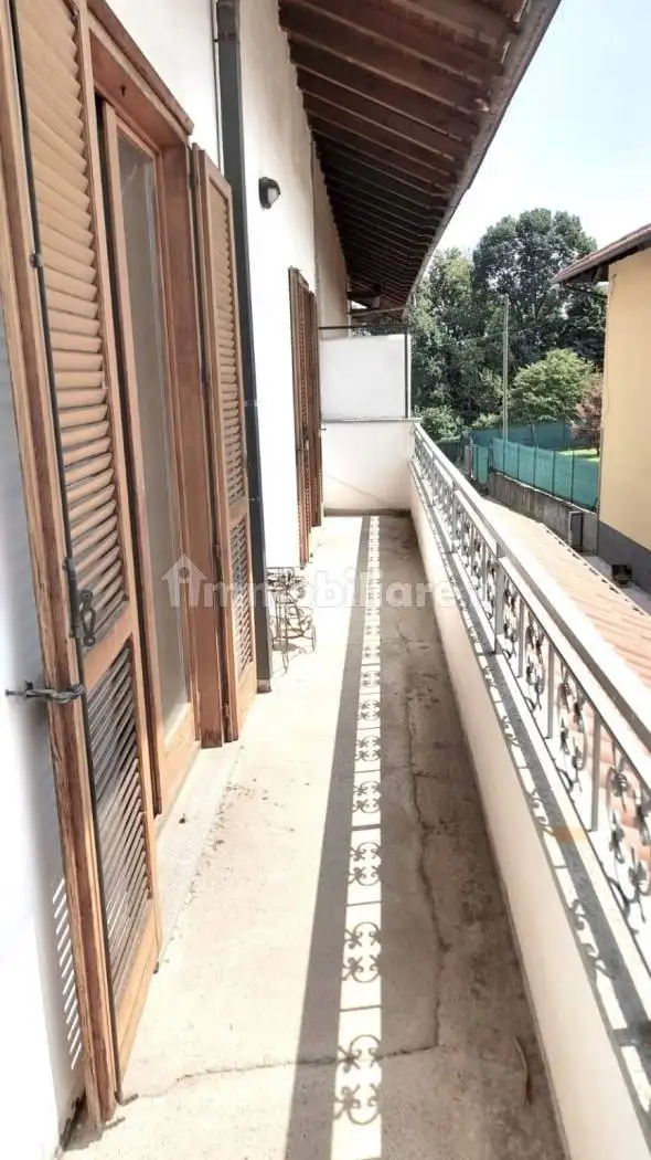 Trilocale buono stato, primo piano, Centro, Castelletto Sopra Ticino - foto 4