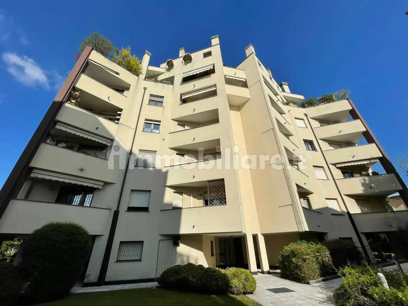 Appartamento in vendita a Legnano