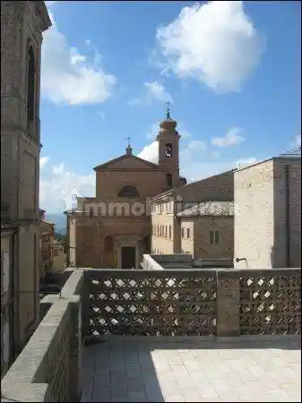 Villa in vendita a Montefiore dell'Aso