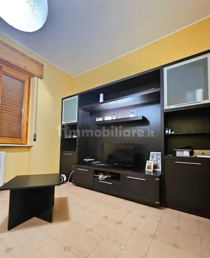 Bilocale via Giuseppe Garibaldi 7, Centro, Lugagnano Val d'Arda - foto 2