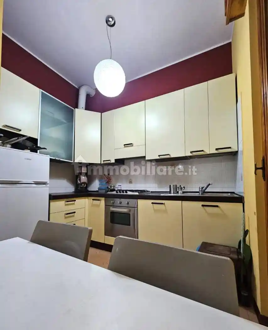 Bilocale via Giuseppe Garibaldi 7, Centro, Lugagnano Val d'Arda - foto 4