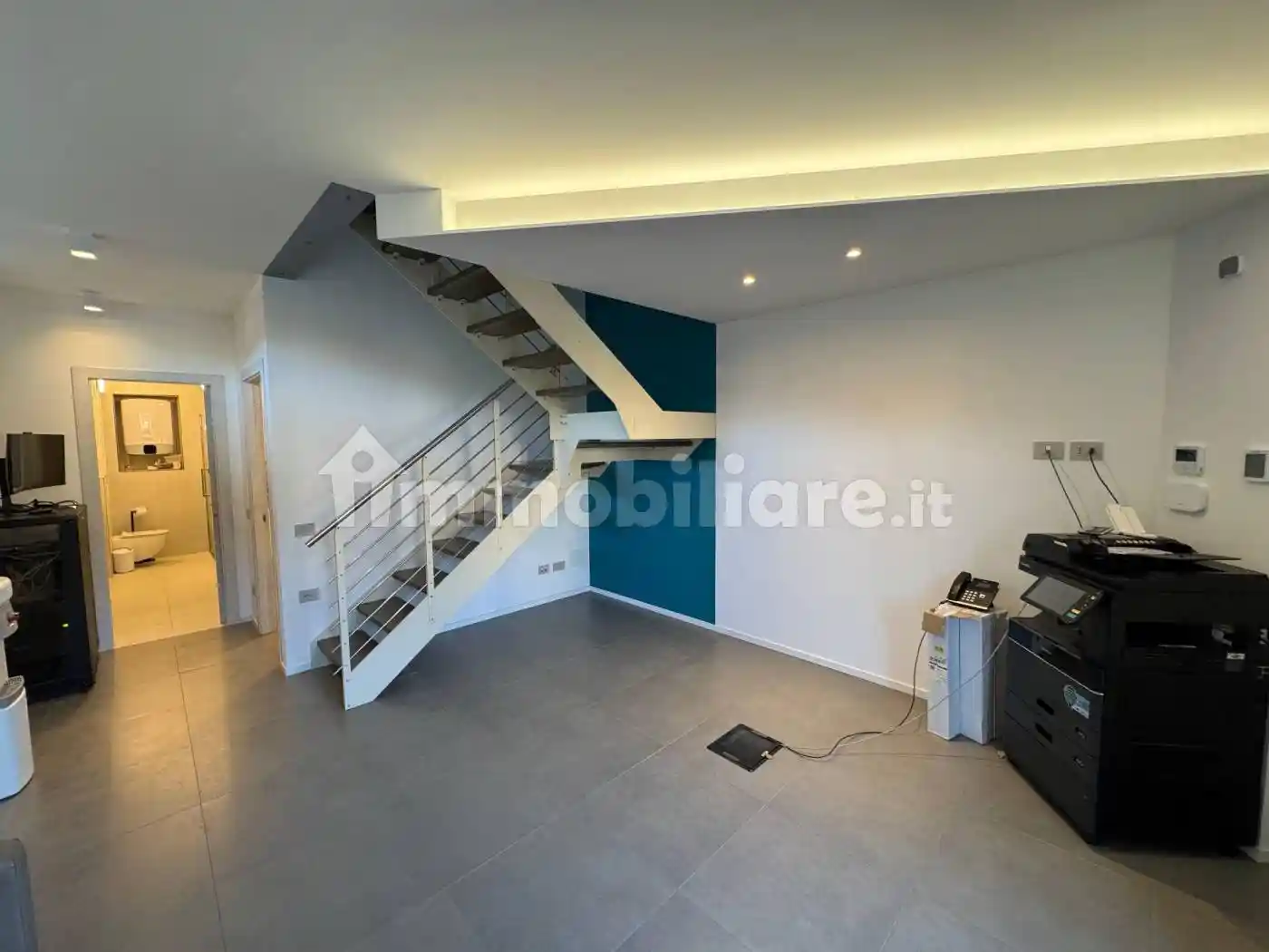 Trilocale via Giuseppe Verdi 10, Centro, Cuvio - foto 2