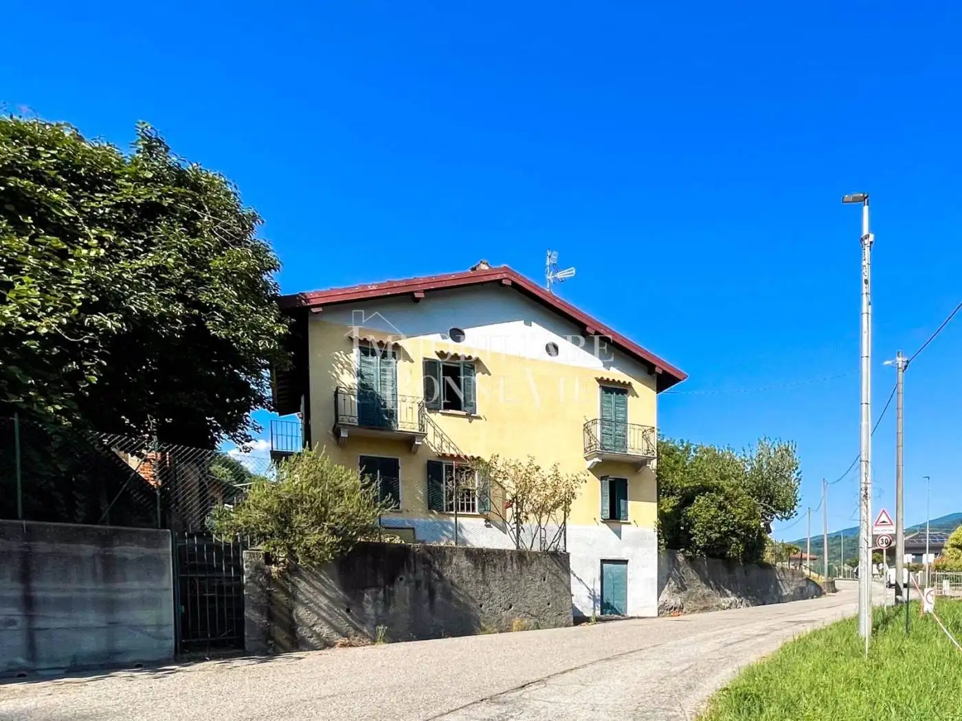 Villa in vendita a Rancio Valcuvia
