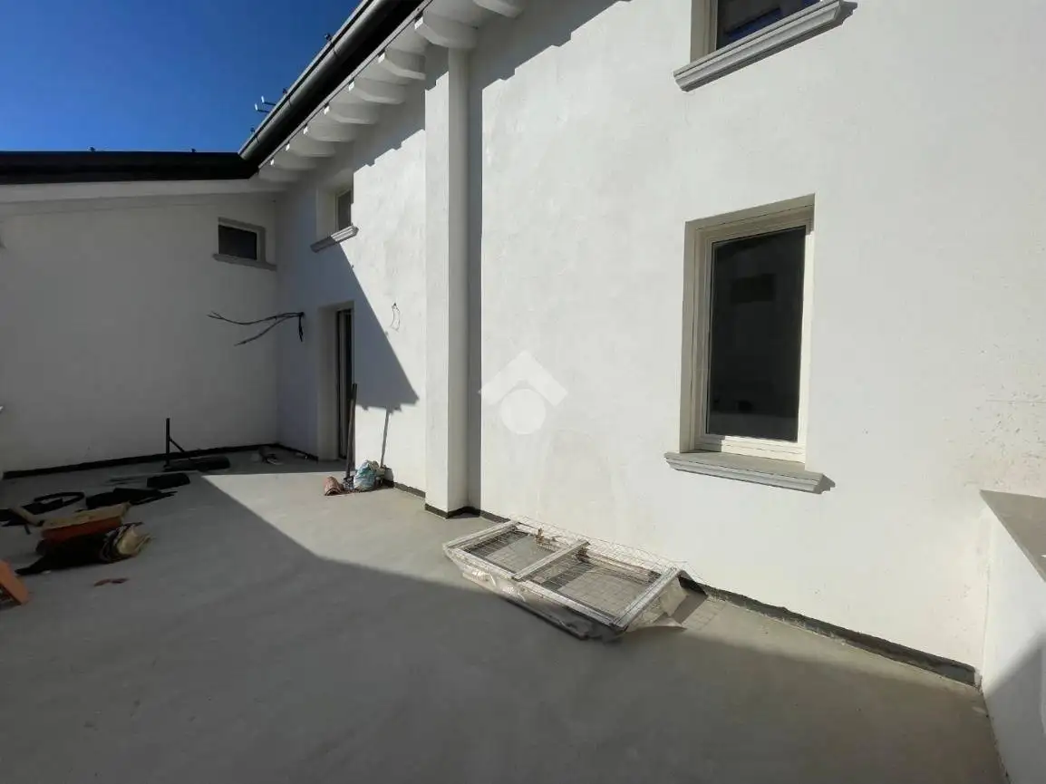 Trilocale via Ponte Fabbro 82, Centro, Cologne - foto 4