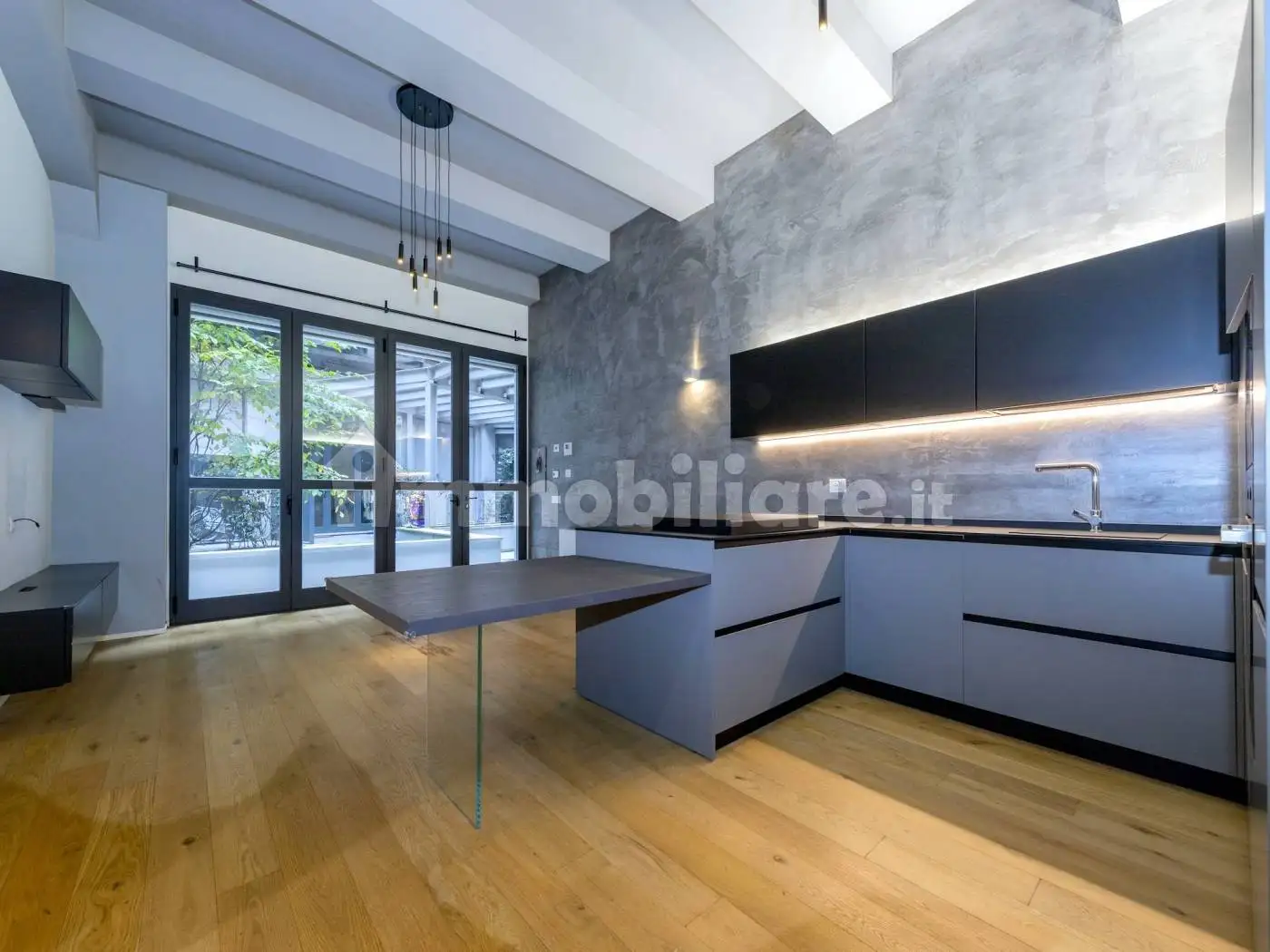 Apartment in vendita a Milan
