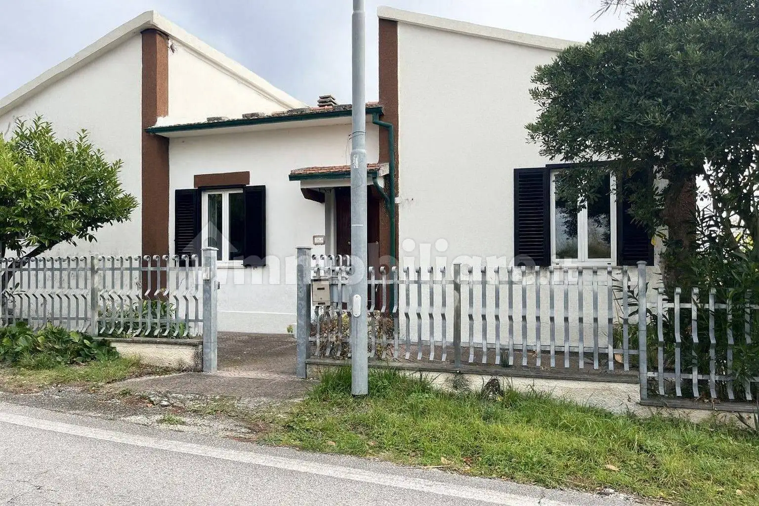 Villa in vendita a Maiolati Spontini