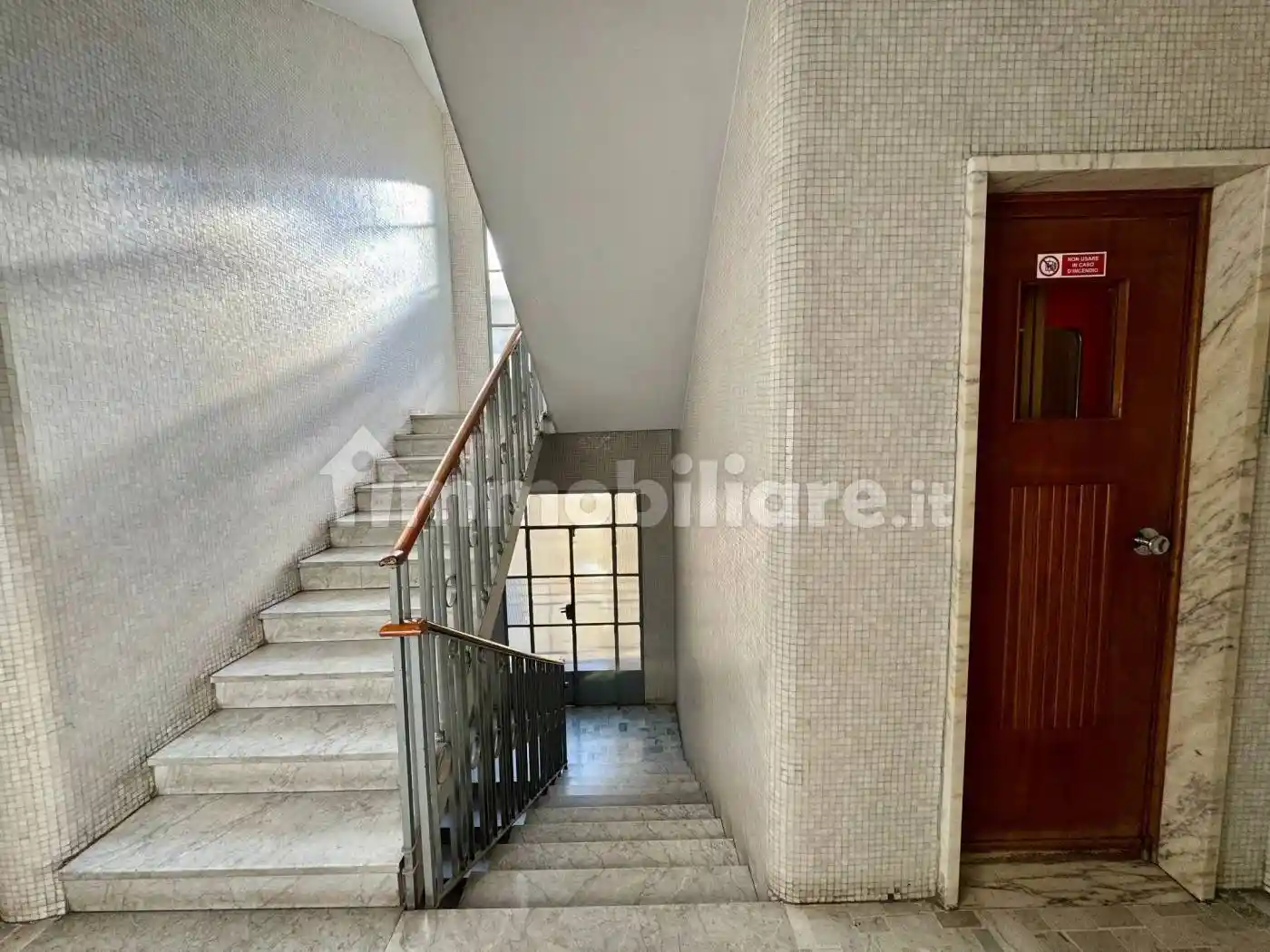 Appartamento via Ludovico Lazzaro Zamenhof 12, Corso San Gottardo, Milano - foto 4