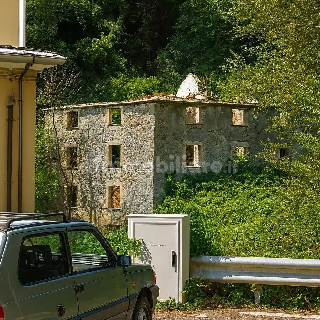 Palazzo - Edificio in Vendita - foto 2