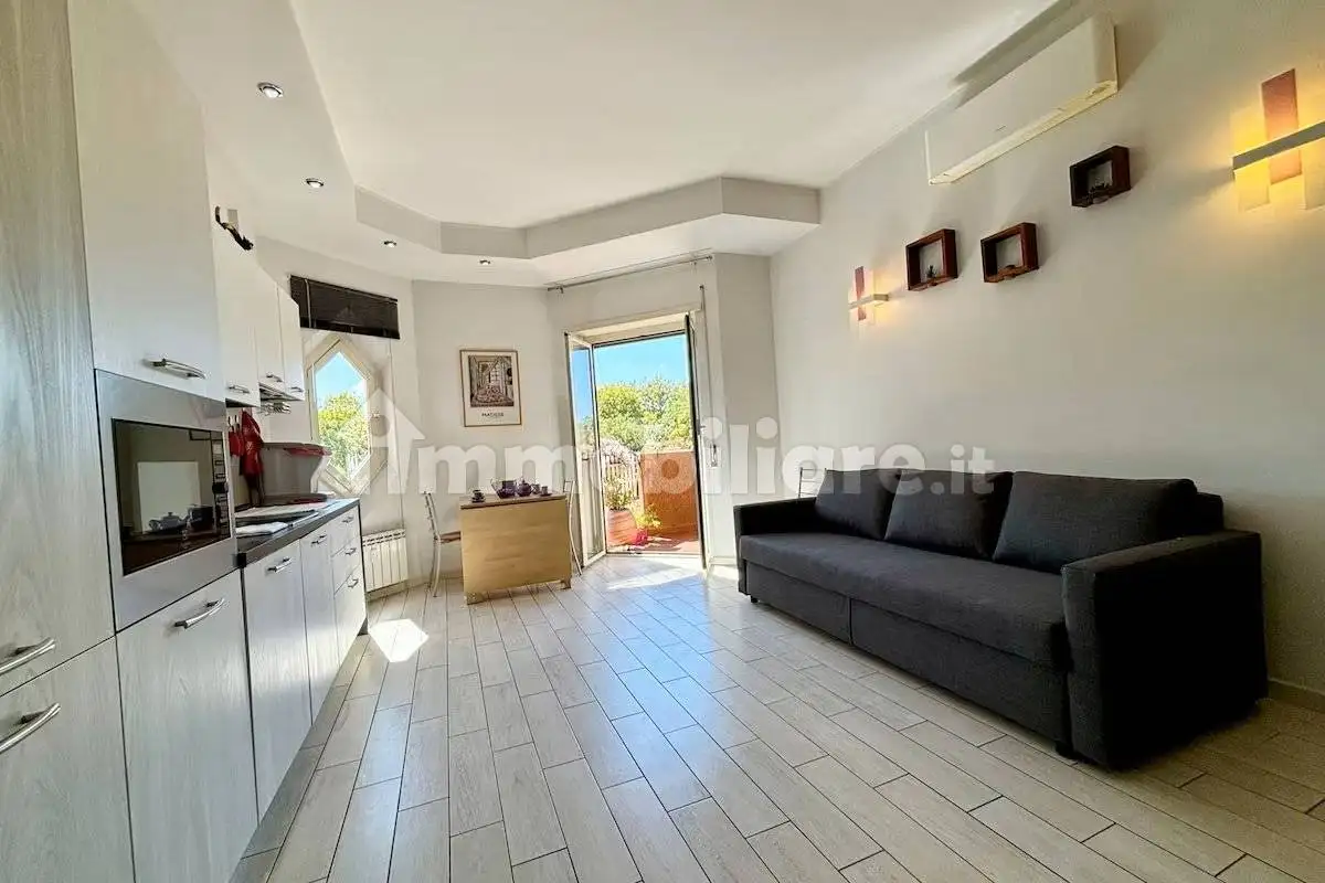 Appartamento in vendita a Roma