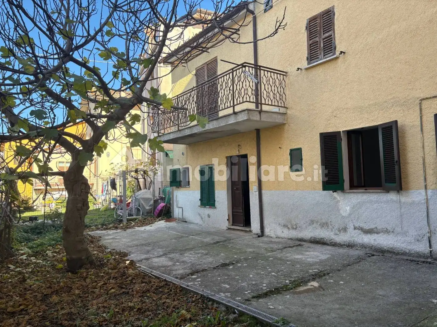 Casa indipendente in vendita a Fossato di Vico