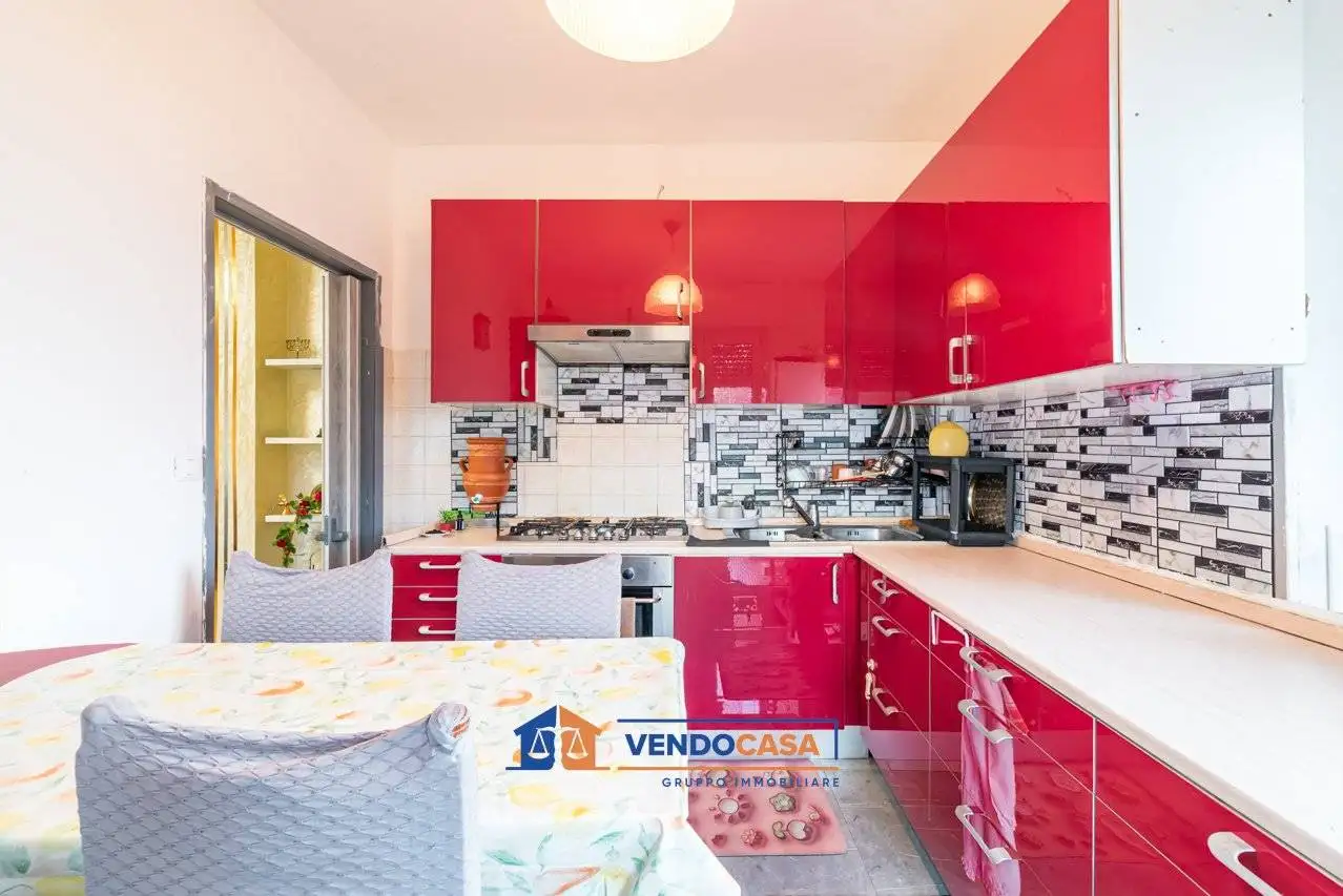 Appartamento via Roberto Blanchi di Roascio 20, Centro, Dronero - foto 3