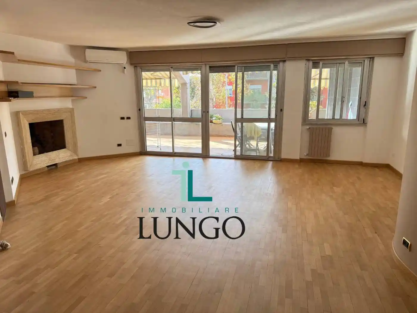 Appartamento ottimo stato, su più livelli, Centro, Latina - foto 2