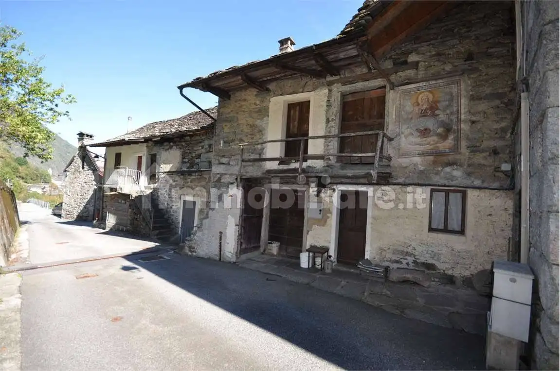 Quadrilocale via Camblione, 7, Camblione, Borgomezzavalle - foto 2