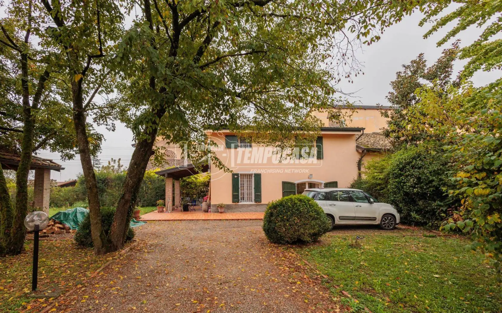 Casa indipendente in vendita a Collecchio