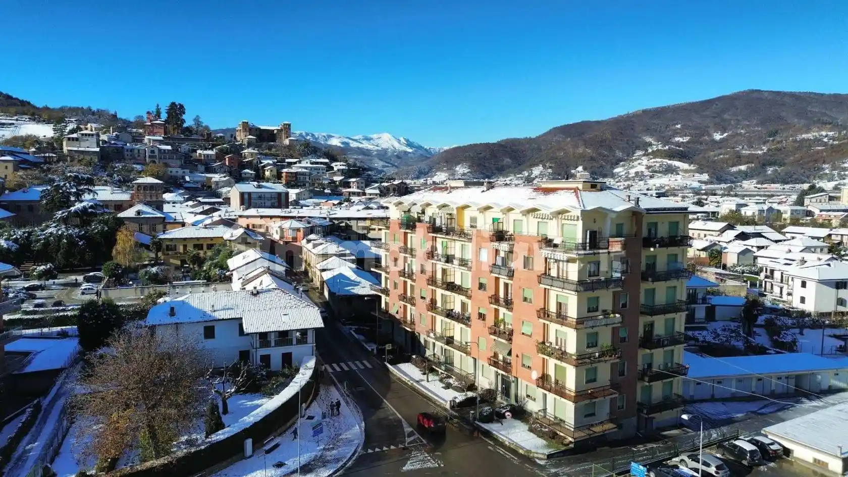 Quadrilocale via Savigliano 23, Costiglione Saluzzo, Costigliole Saluzzo - foto 2