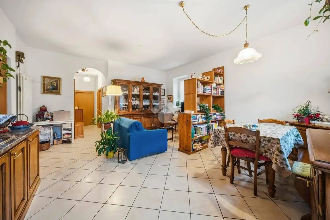 Appartamento in vendita a Rovereto