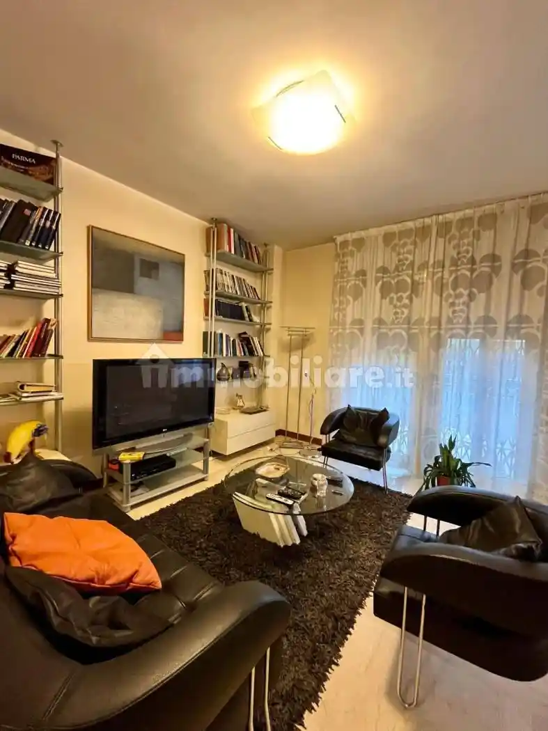 Appartamento viale Vittorio Veneto, Centro Storico, Modena - foto 3