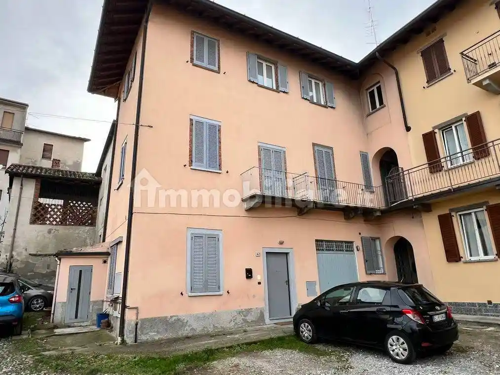 Bilocale via Umberto I 42, Renate - foto 2