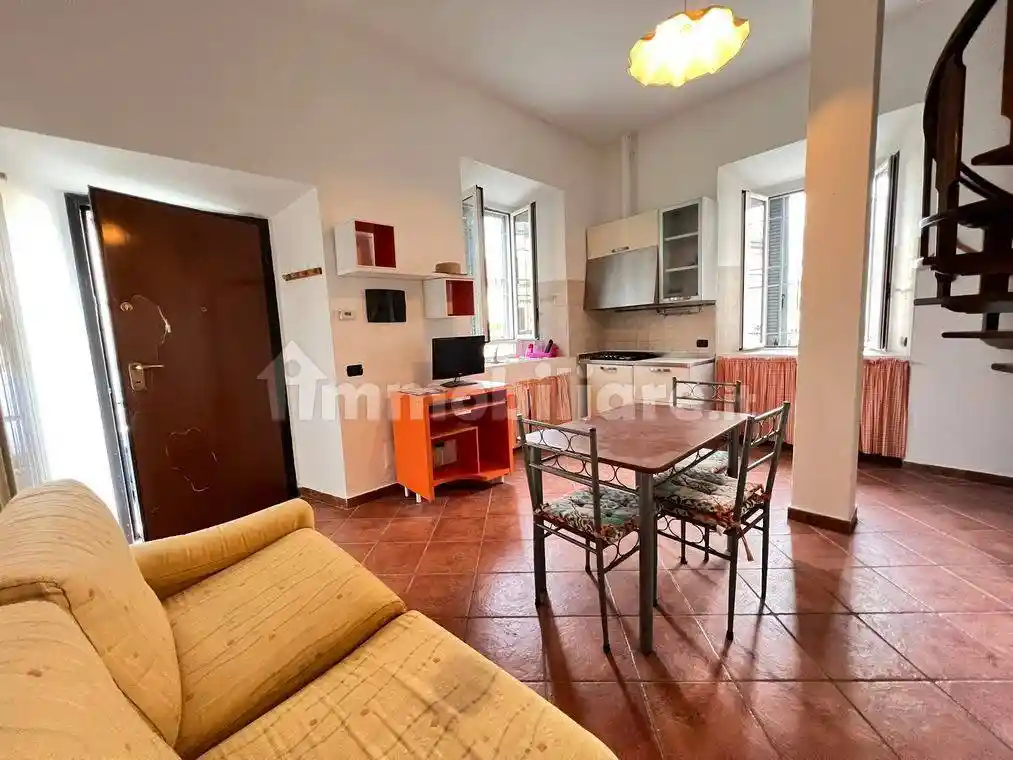 Bilocale via Umberto I 42, Renate - foto 4