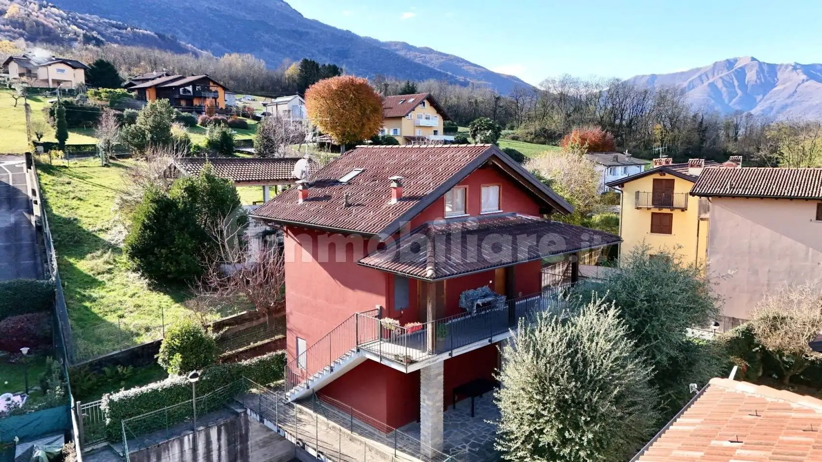 Appartamento in vendita a Colico