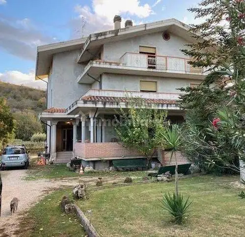 Villa in vendita a Colonnella
