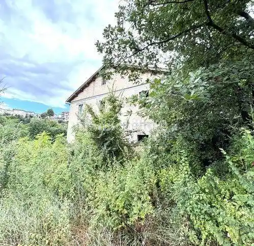 Rustico, da ristrutturare, 220 m², Castignano - foto 2