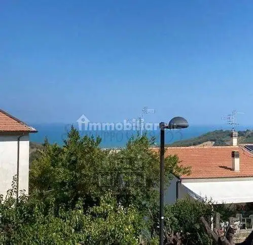 Villa in vendita a Colonnella