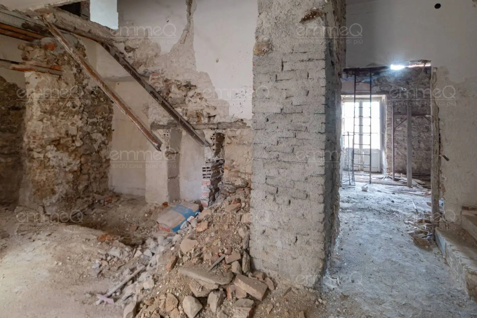 Palazzo - Edificio in Vendita - foto 4