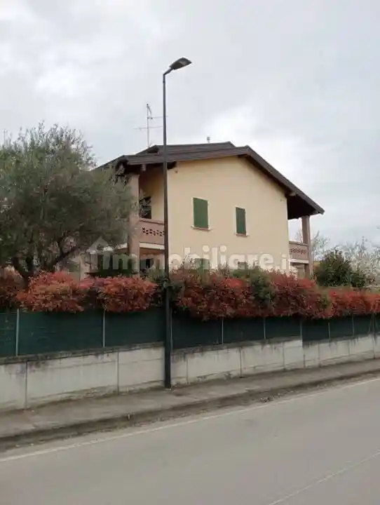Appartamento all'asta via Giuseppe Mazzini, 8, Quattro Castella - foto 2