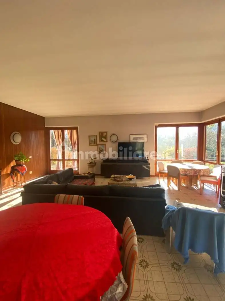 Villa unifamiliare via Gabriele D'Annunzio, Arsago Seprio - foto 4