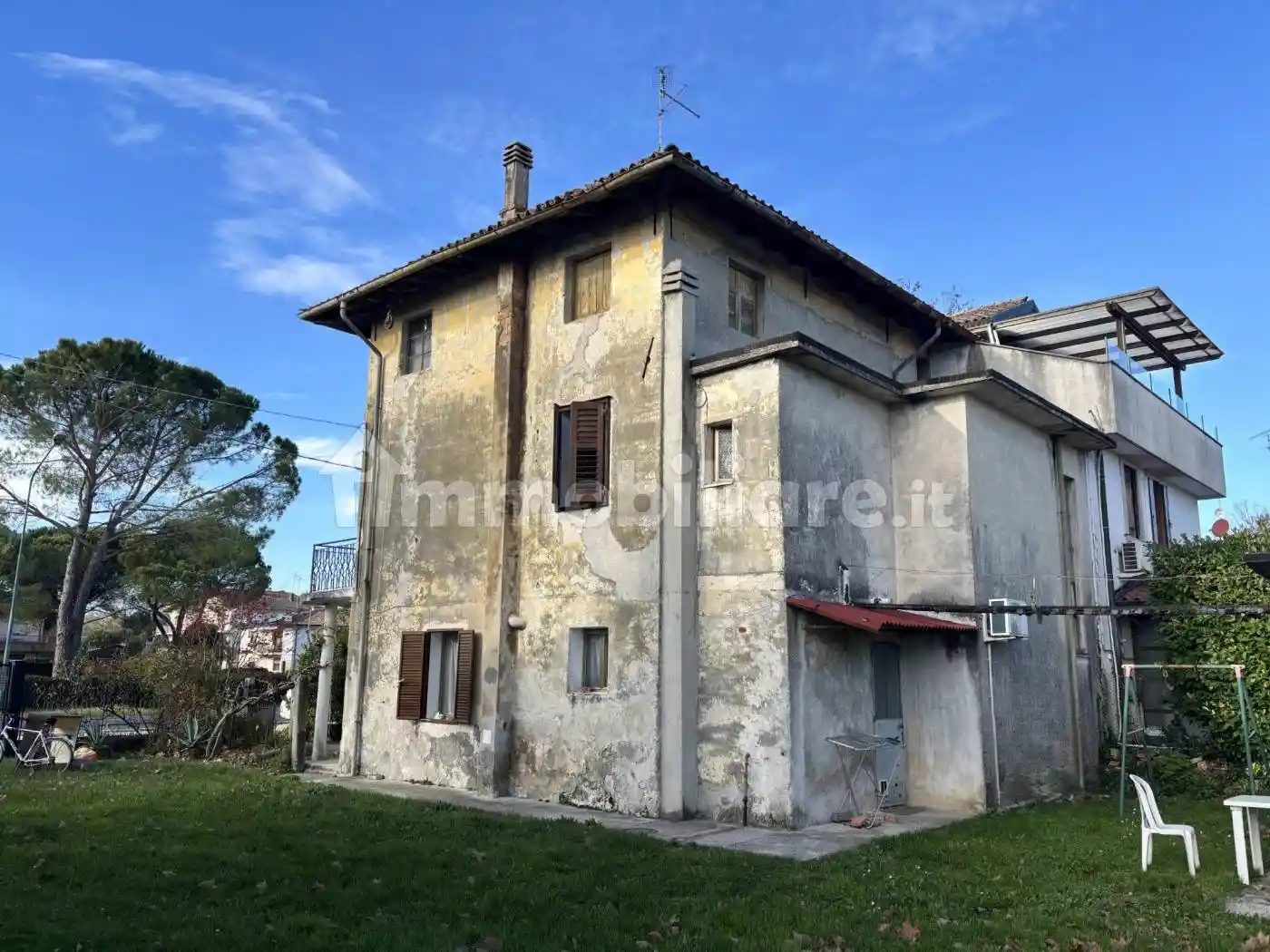 Terratetto plurifamiliare 248 m², da ristrutturare, Aquileia - foto 2