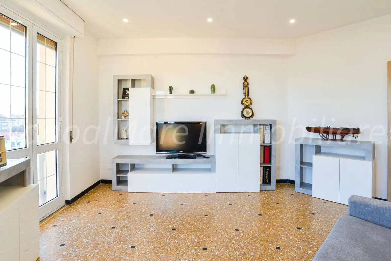 Trilocale via Giovanni Servettaz 6, Oltreletimbro, Santa Rita, Savona - foto 2